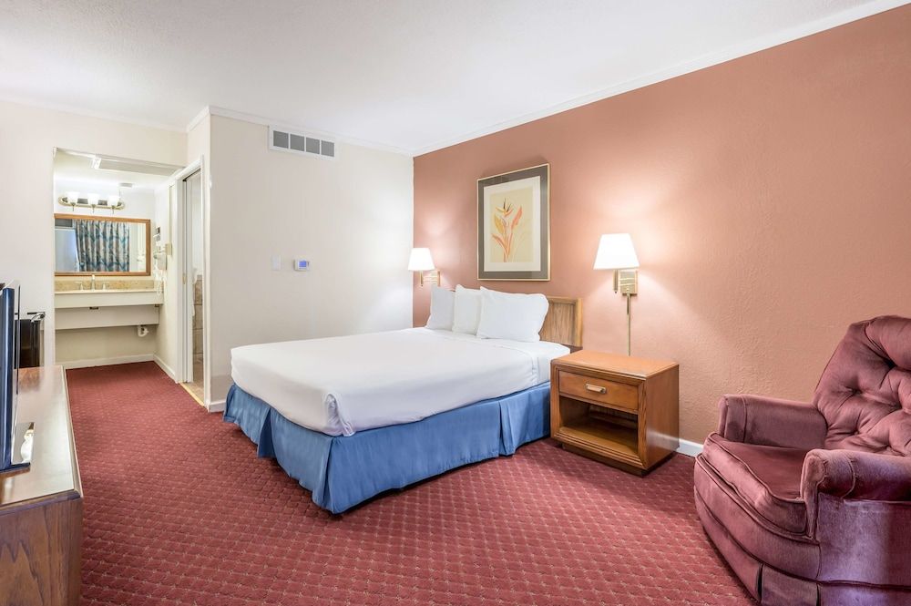 Room, 1 Queen Bed, Accessible, Non Smoking