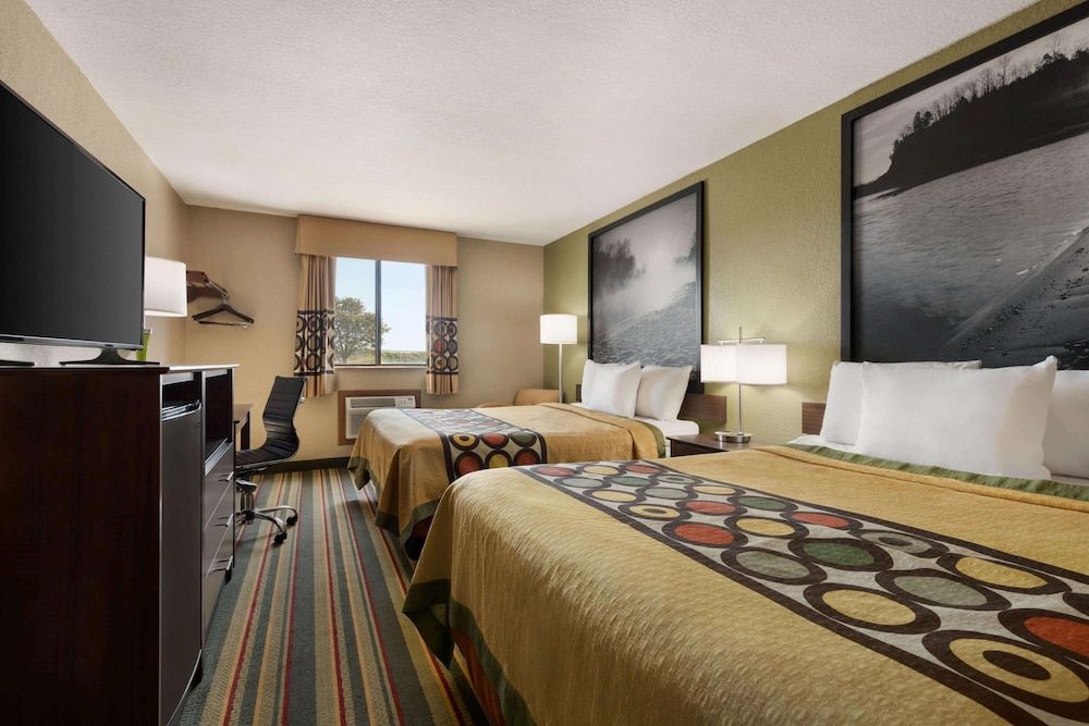 Standard Room, 2 Queen Beds, Non Smoking