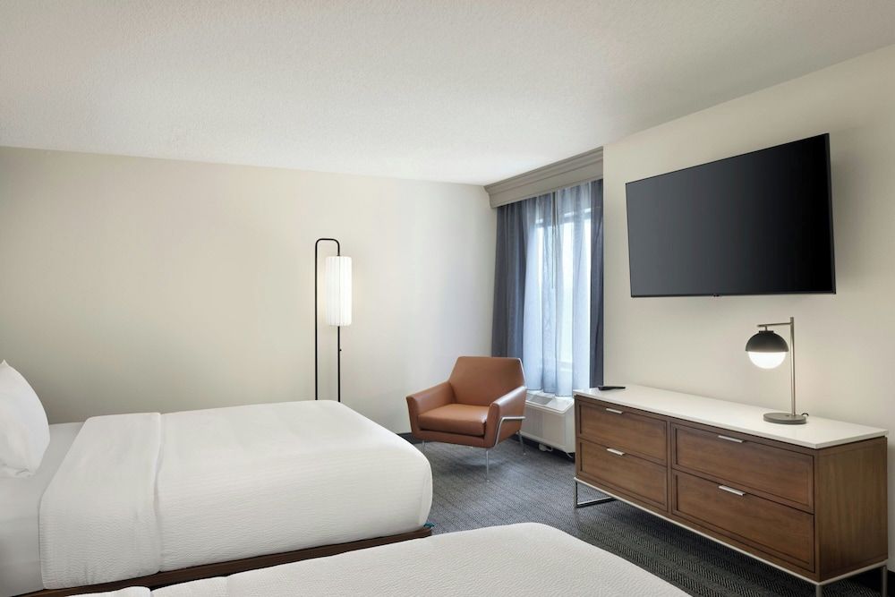 Room, 2 Queen Beds (Hearing Accessible)