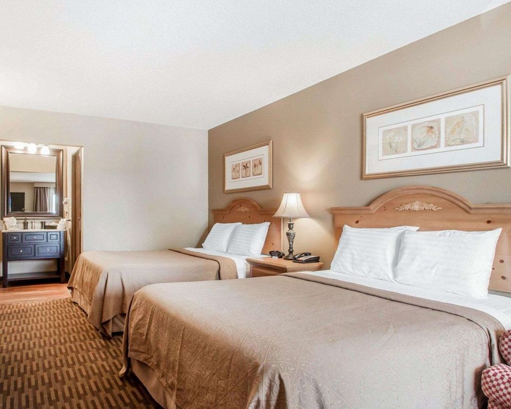 Double Room, 2 Queen Beds, Non Smoking