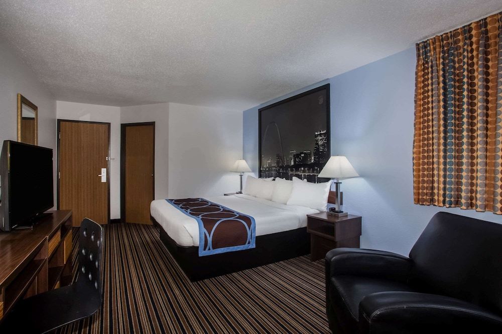 Studio Suite, 1 King Bed, Non Smoking