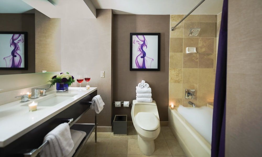 Harrah’s Gulf Coast – A Caesars Rewards Destination Room Type Assigned on Arrival 3