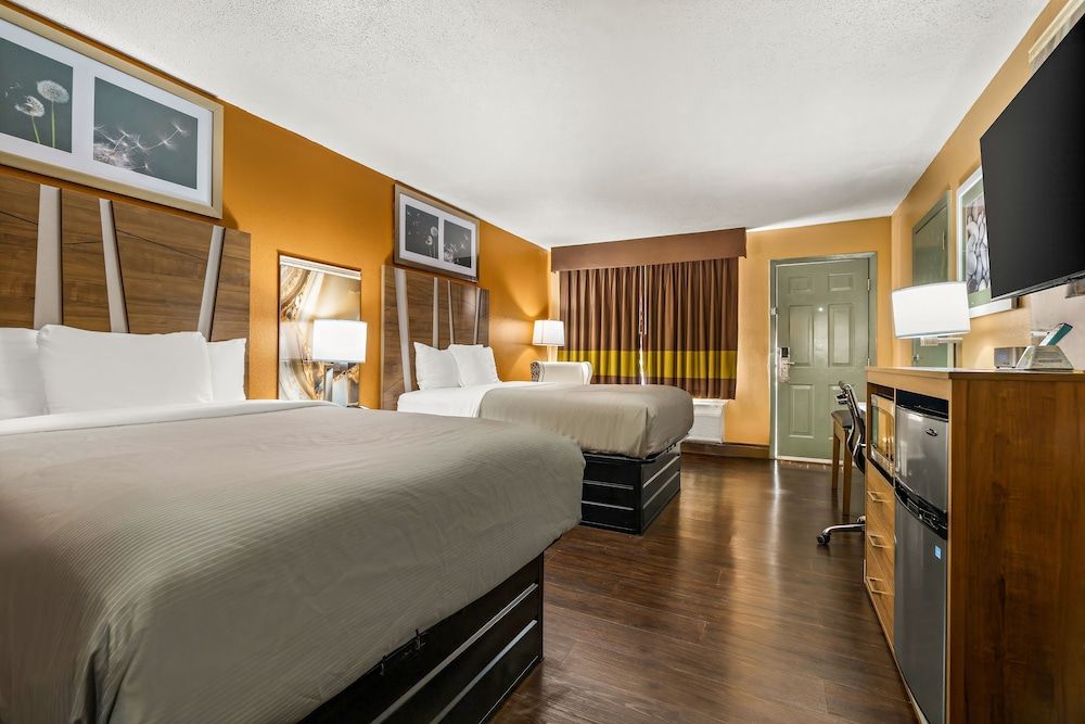 Standard Room, 2 Double Beds, Non Smoking