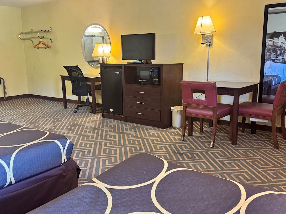 Room, Multiple Beds, Non Smoking