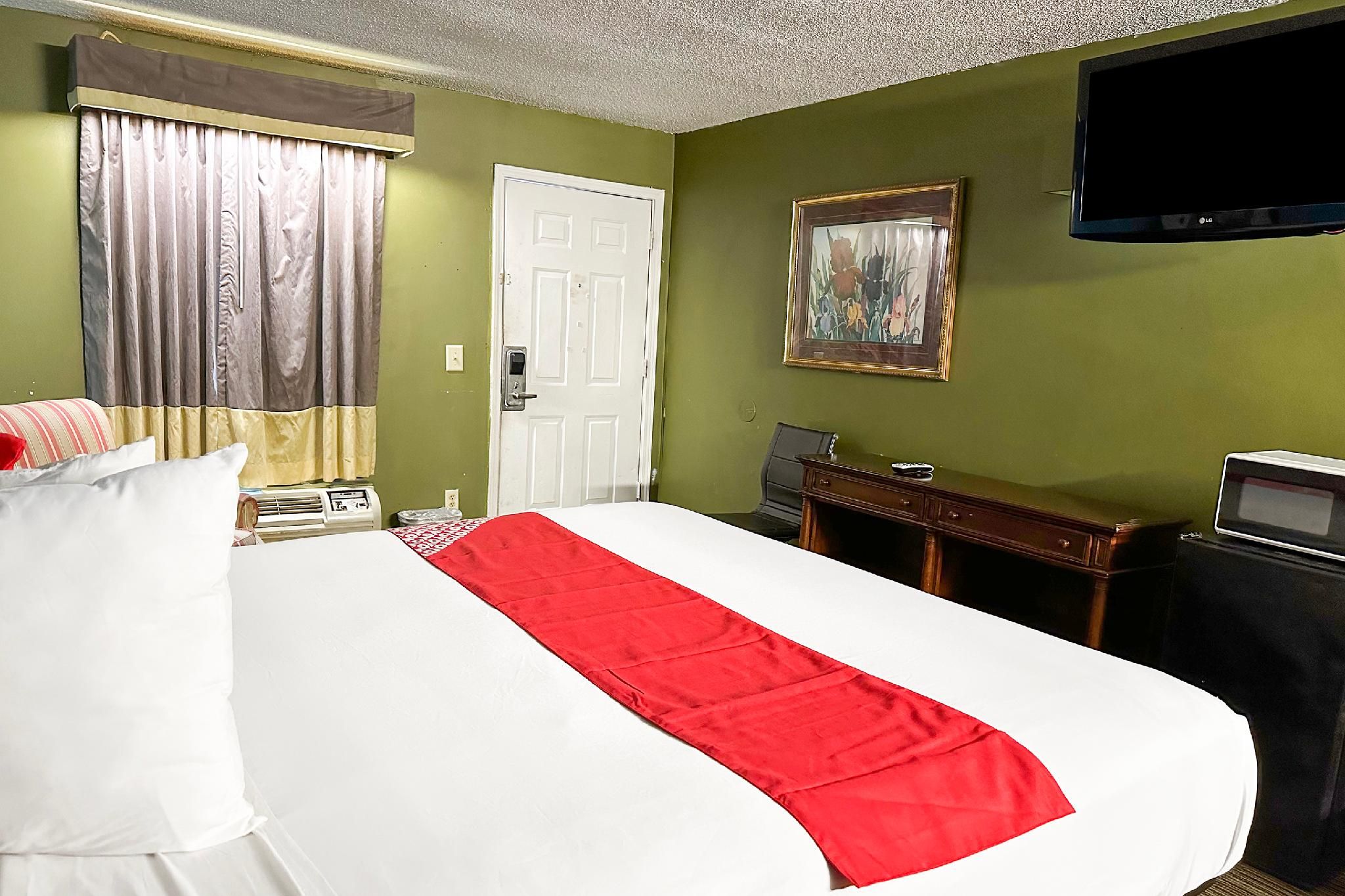Bonita Lakes Inn by Capital O Meridian I20 King Bed Accessible Smoking 3