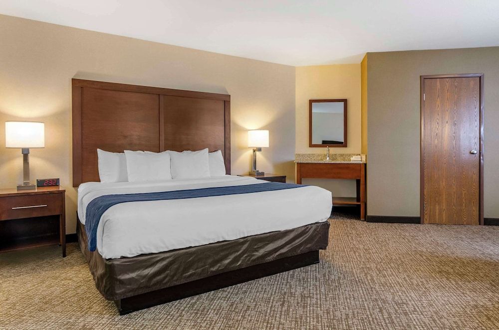 Room, 1 King Bed, Accessible, Non Smoking