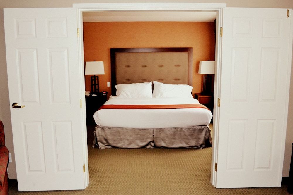 Suite, 1 Bedroom, Jetted Tub