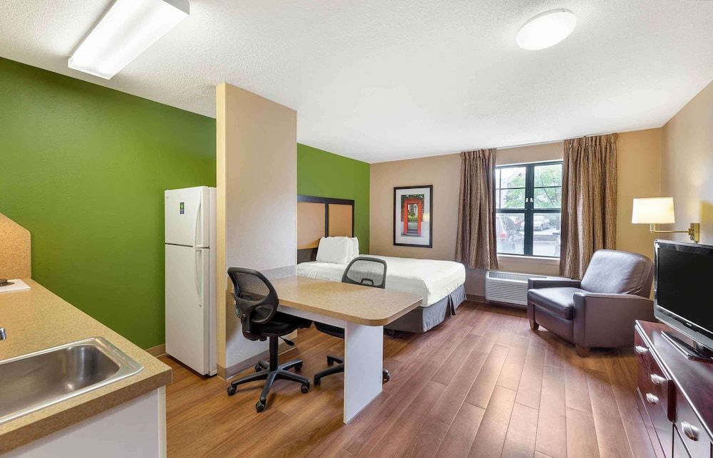 Studio, 1 Queen Bed, Non Smoking