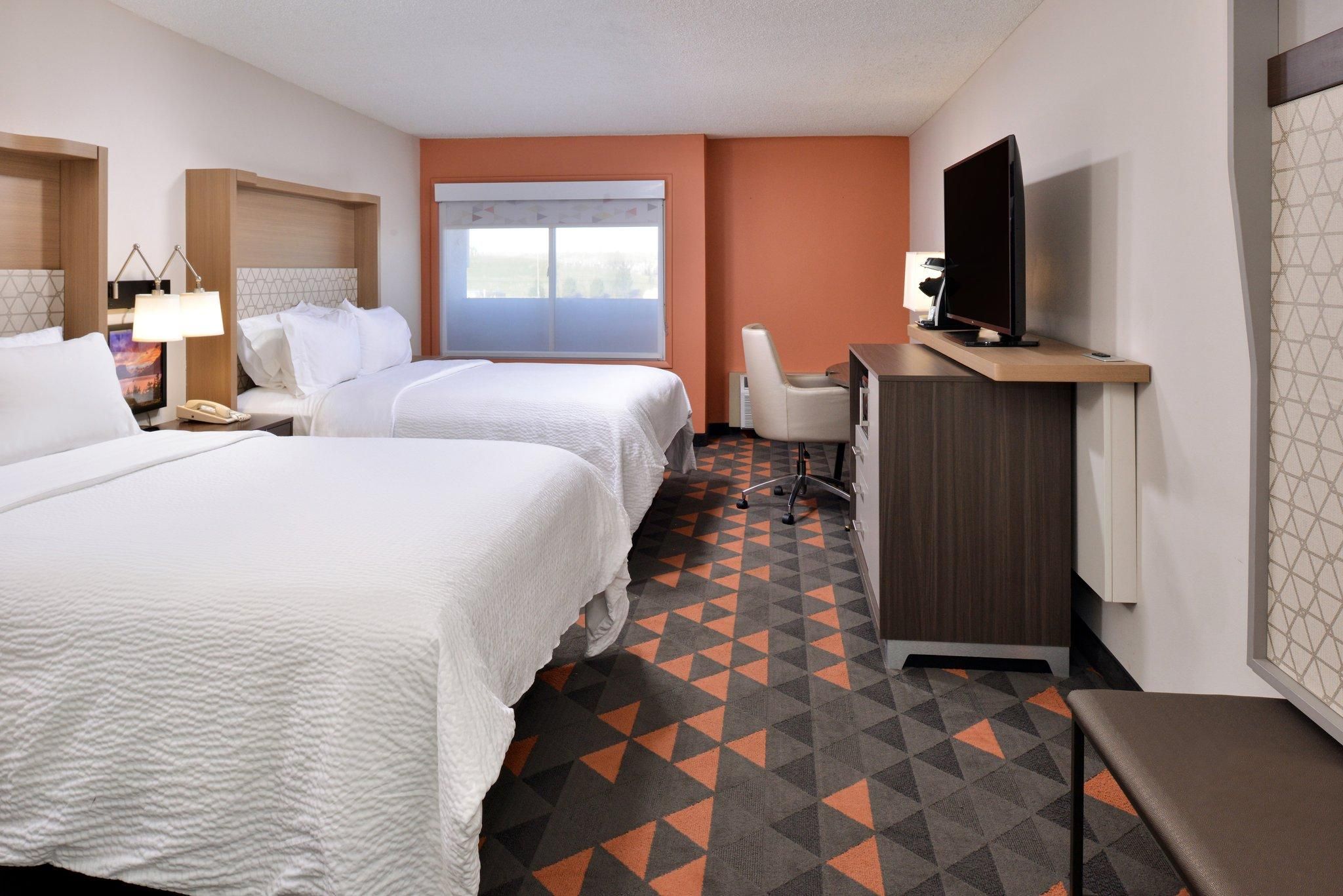2 Queen Beds 2 Bedroom Suite