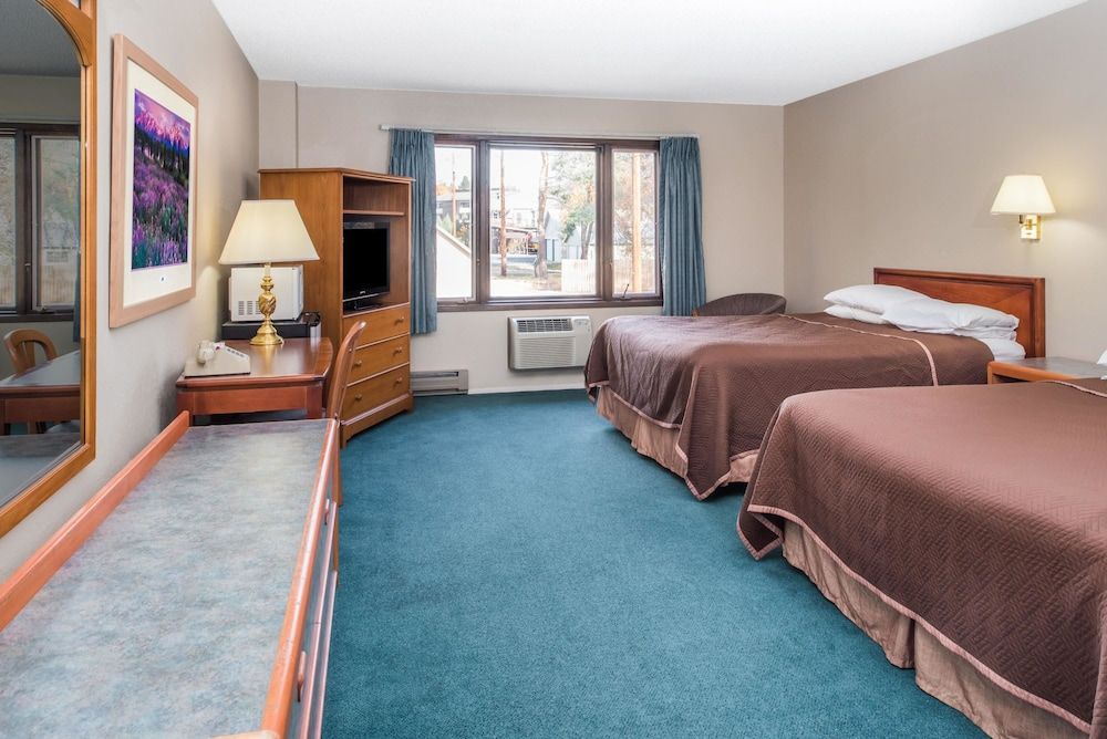 Suite, 2 Queen Beds