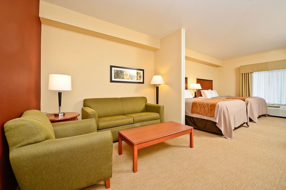 Suite, Multiple Beds, Non Smoking
