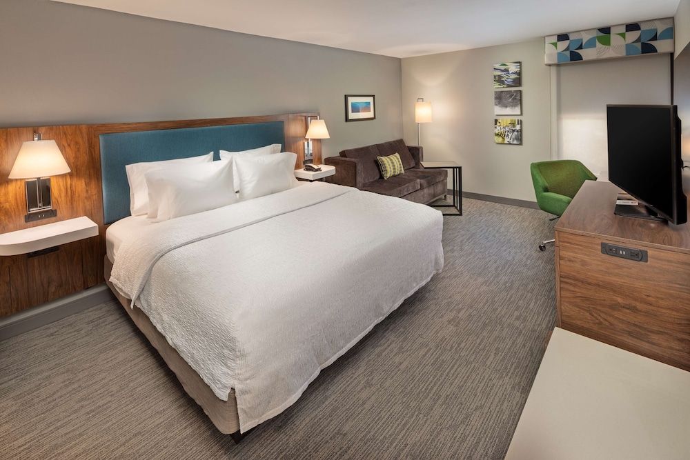 Room, 1 King Bed, Accessible