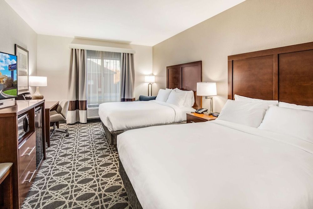 Standard Room, 2 Queen Beds, Non Smoking
