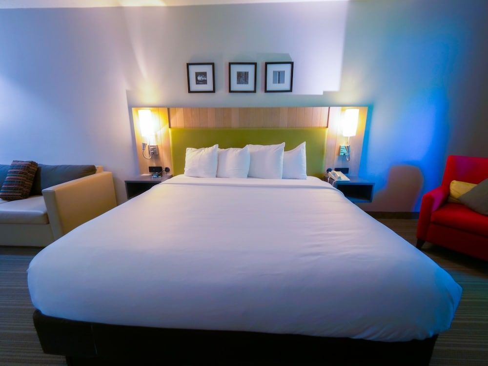 Suite, 1 Bedroom, Accessible, Non Smoking