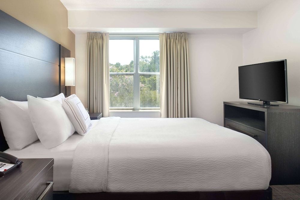Suite, Multiple Beds (Two Bedroom)