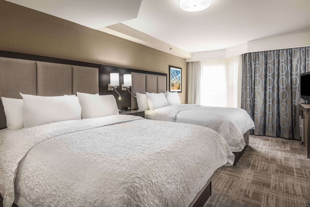 Room, 2 Queen Beds, Accessible, Non Smoking