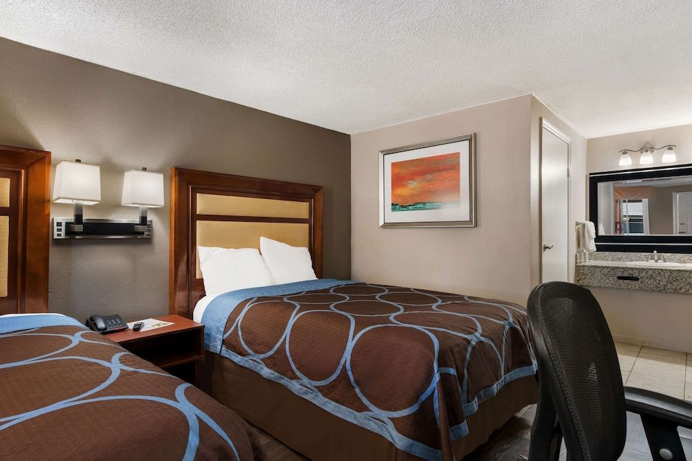 Standard Room, 1 Double Bed, Accessible, Smoking