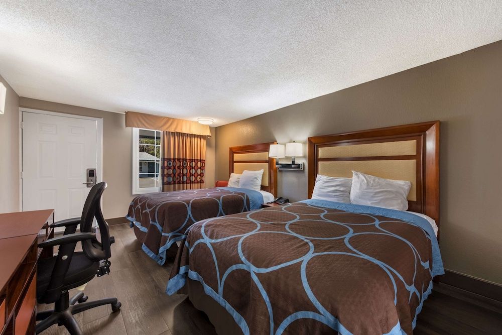 Standard Room, 1 Double Bed, Accessible, Smoking