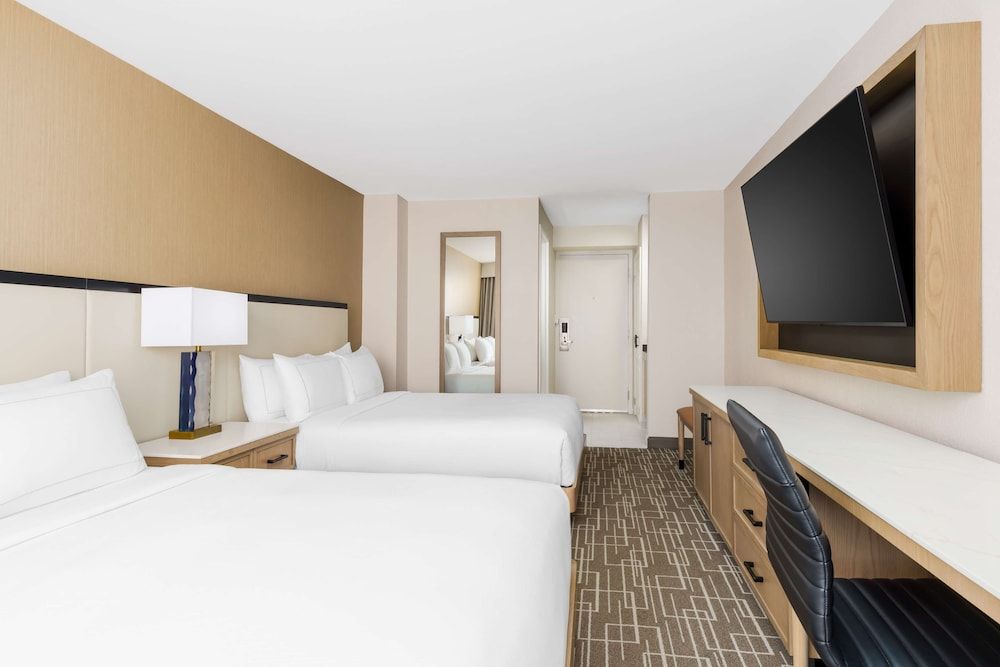 Room, 2 Queen Beds