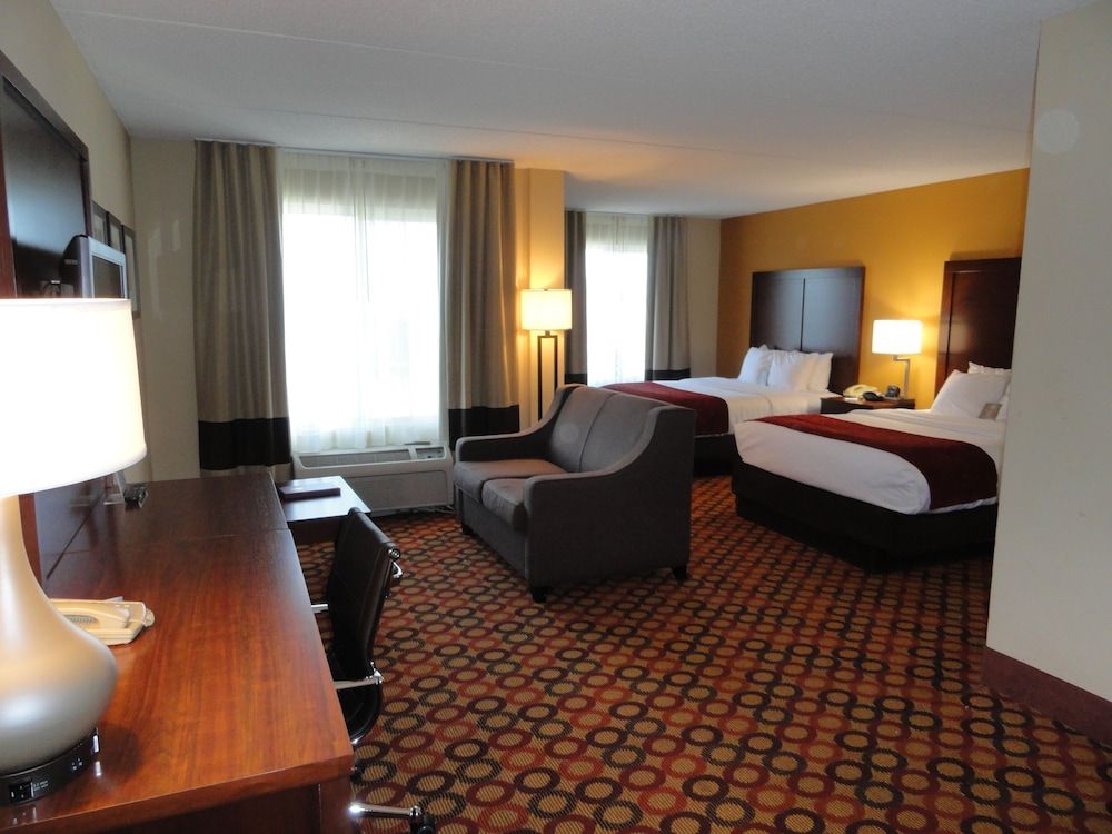 Suite, Multiple Beds, Accessible, Non Smoking