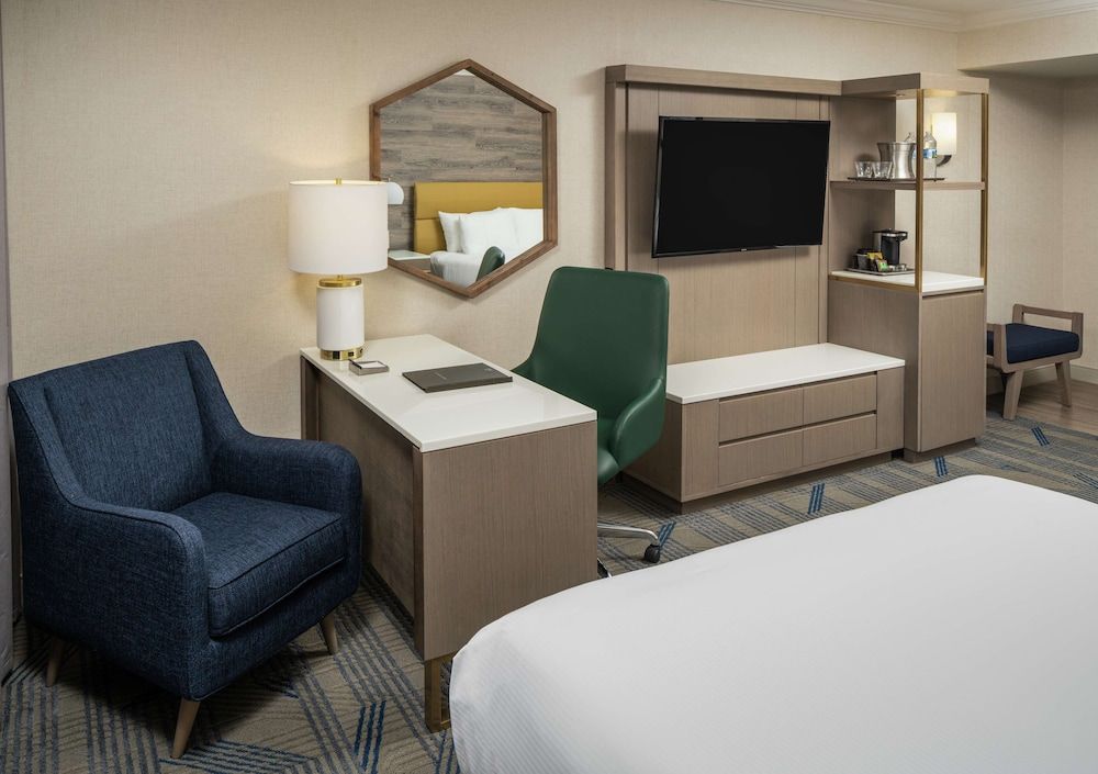 undefined Hilton Durham near Duke University 4