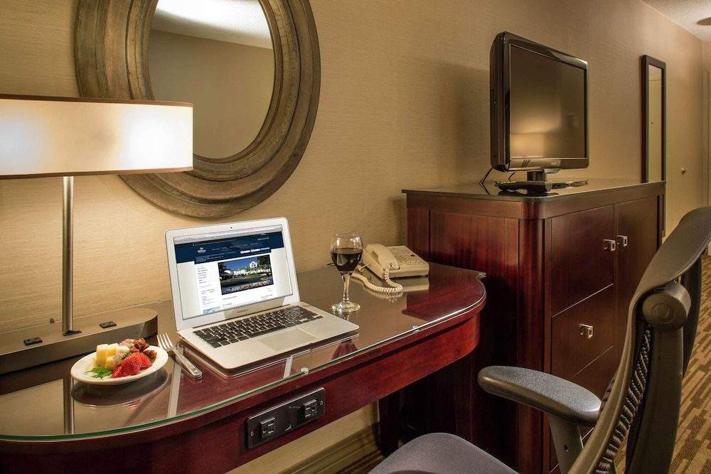 undefined DoubleTree Raleigh Durham Airport at Research Triangle Park 3