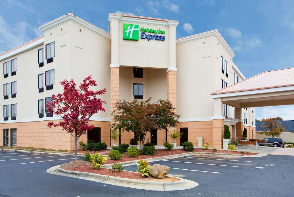 undefined Holiday Inn Express Durham by IHG 4