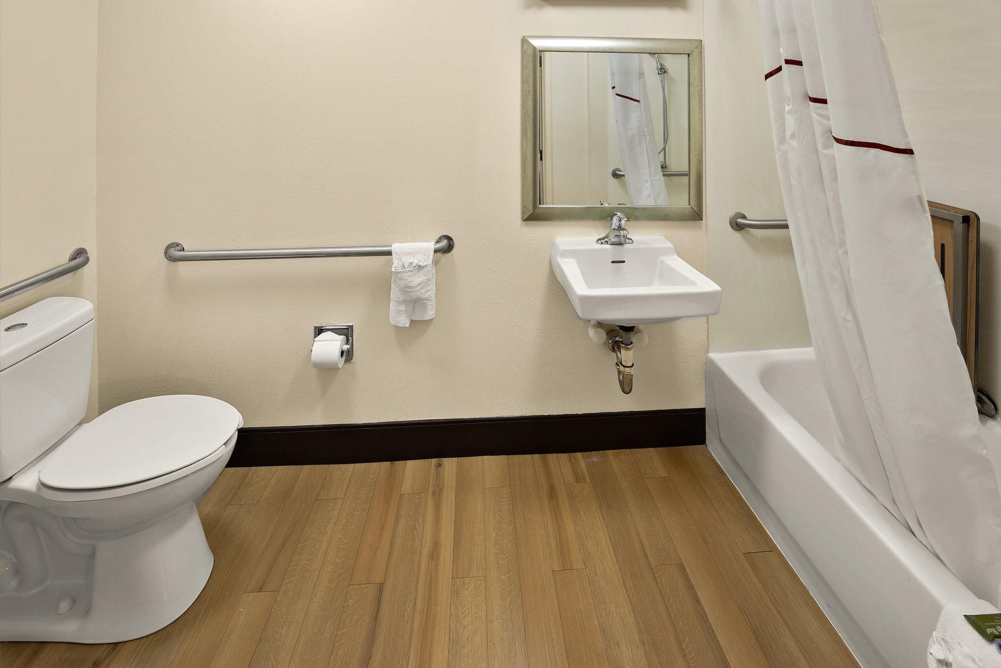 ADA Accessible Full Smoke Free