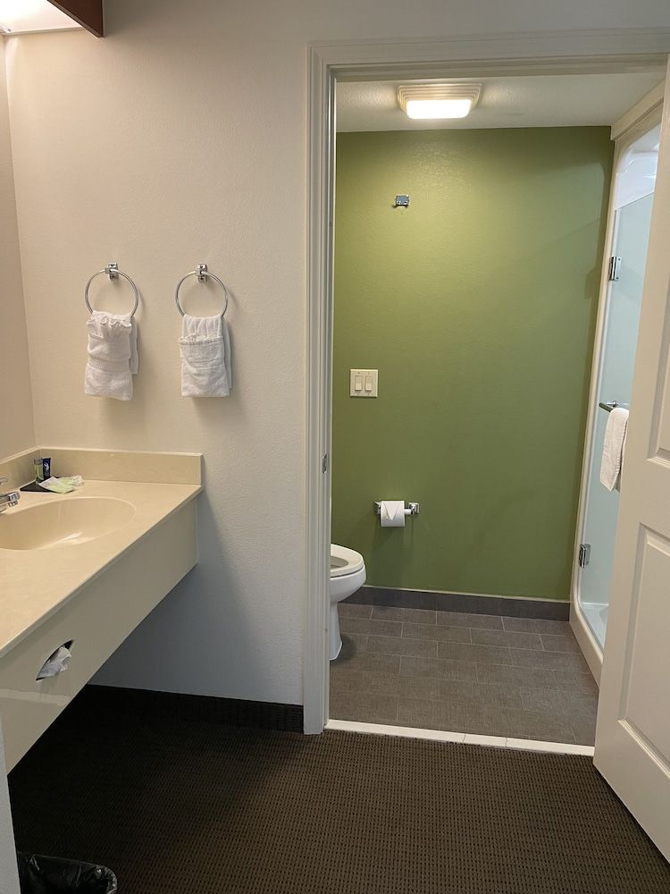 Sleep Inn Raleigh Durham Airport Standard Room, 2 Queen Beds, Non Smoking 9