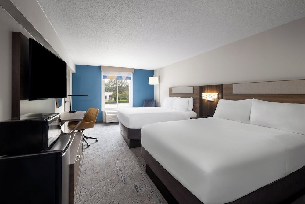 Standard Room, 2 Double Beds (Extra Floor Space)