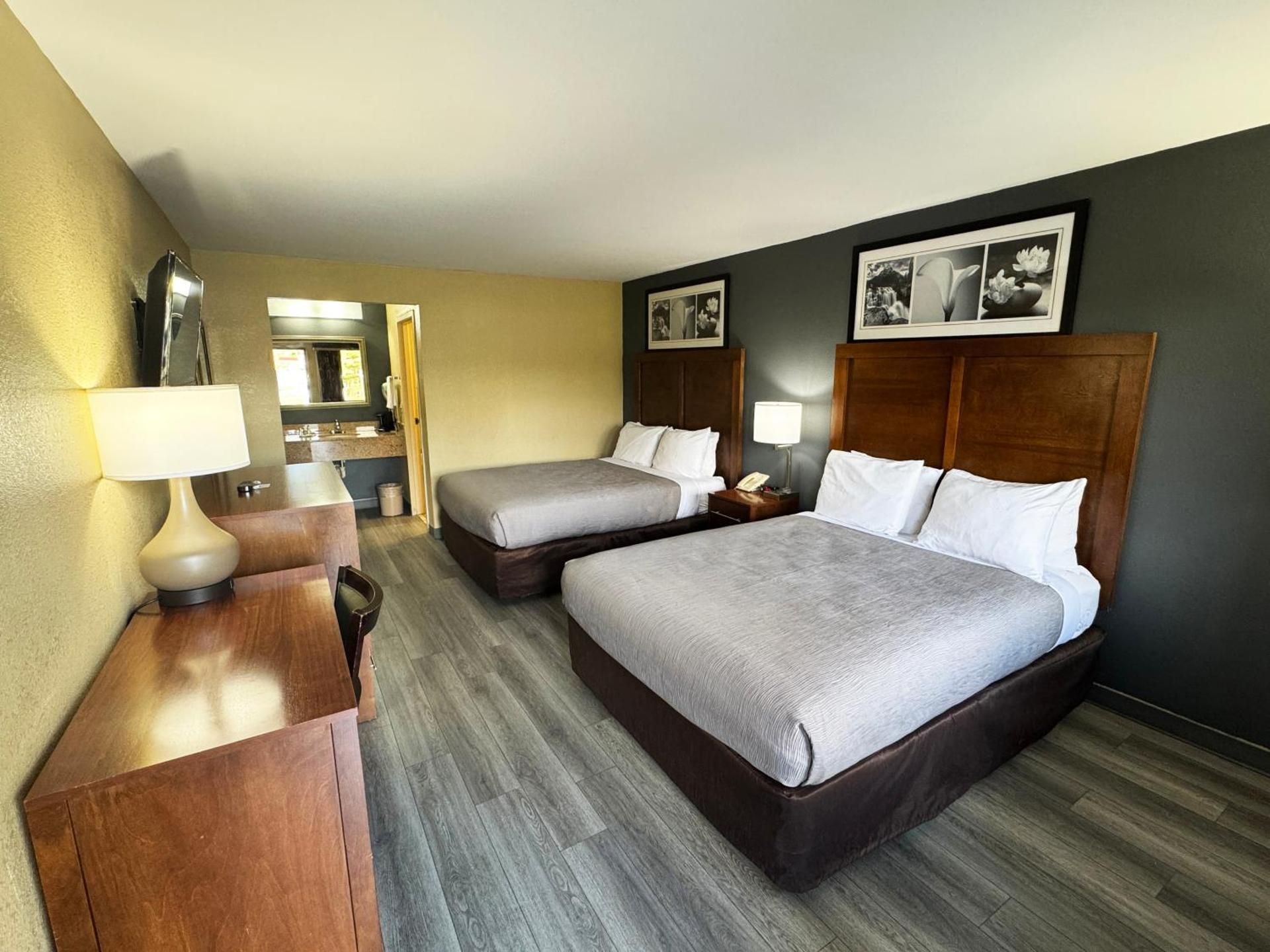 2 Queen Beds, Nonsmoking