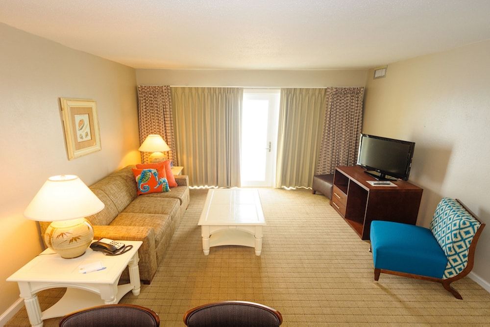 Sea Ranch Resort 2 Bedroom Oceanfront Condo (1 King Bed and 1 Queen Bed) 8