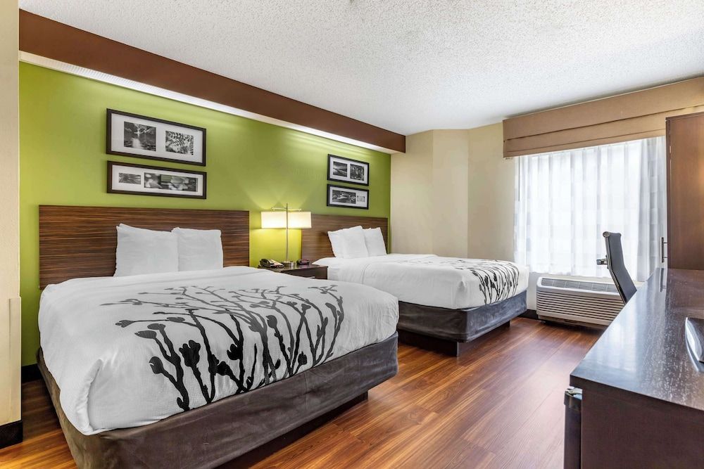 Standard Room, 2 Queen Beds, Non Smoking