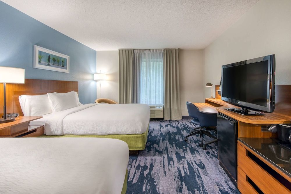 Room, 2 Queen Beds, Non Smoking
