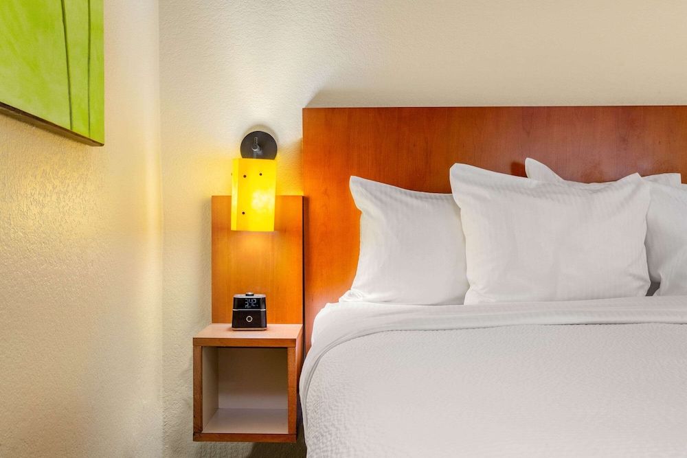 Suite, 1 King Bed, Non Smoking