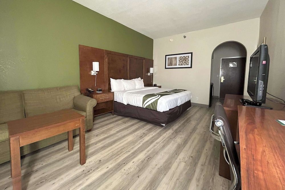 Room, 1 King Bed, Accessible, Non Smoking
