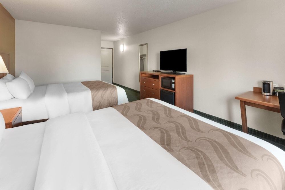 Room, 2 Queen Beds, Non Smoking