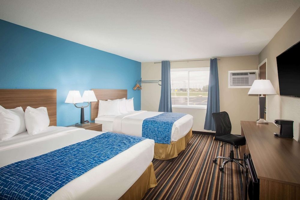 Room, 2 Queen Beds, Non Smoking