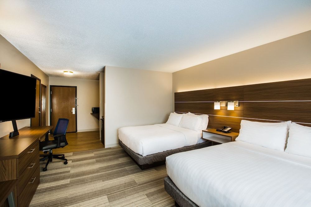 Standard Room, 2 Queen Beds, Accessible (Communication, Accessible Tub)