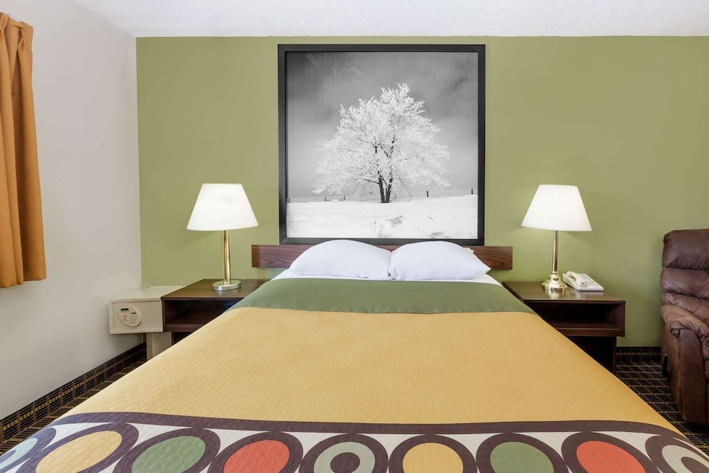 Standard Room, 1 Queen Bed, Smoking