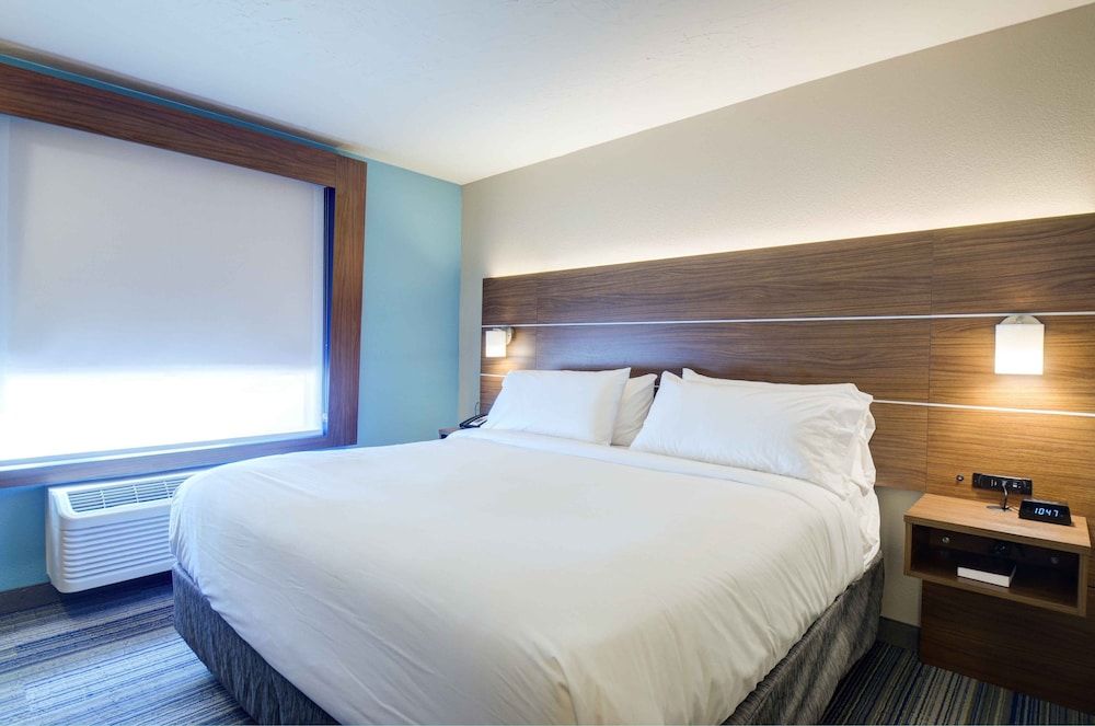 Suite, 1 King Bed