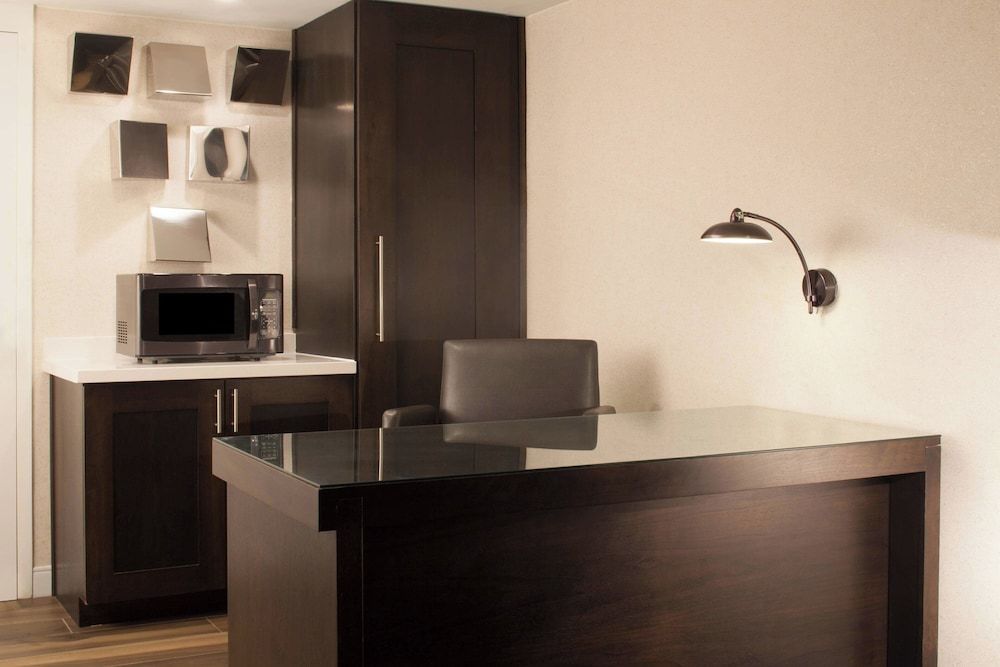 undefined Omaha Marriott 10