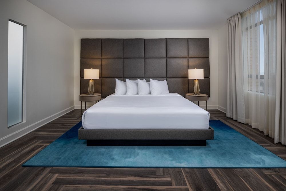 undefined Hotel Deco 3