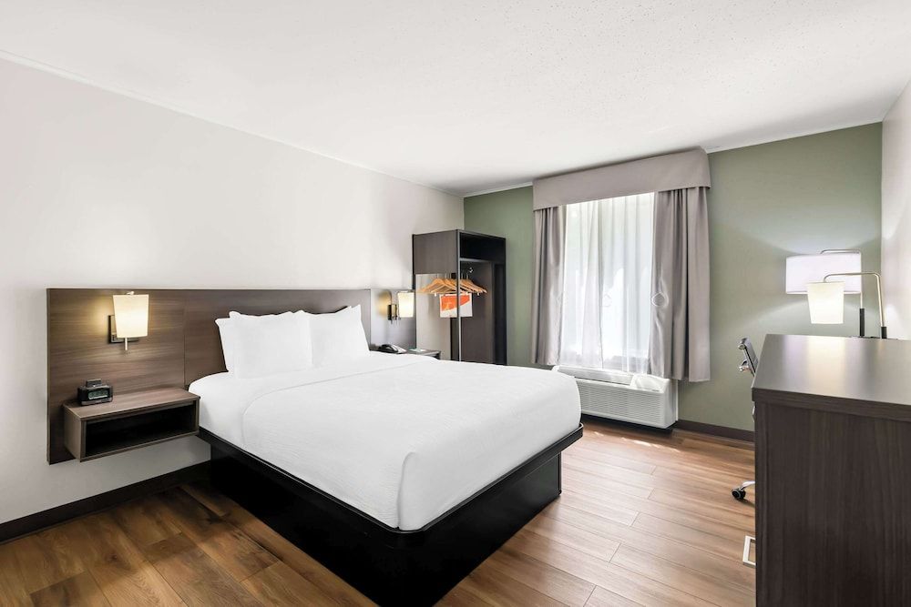 Room, 1 Queen Bed, Accessible, Non Smoking