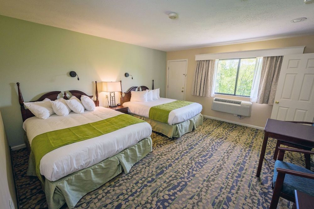 Fox Ridge Resort Standard Room, 2 Queen Beds 3