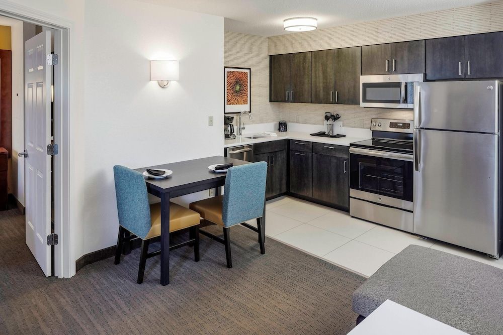 Suite, 1 Bedroom (Hearing Accessible)