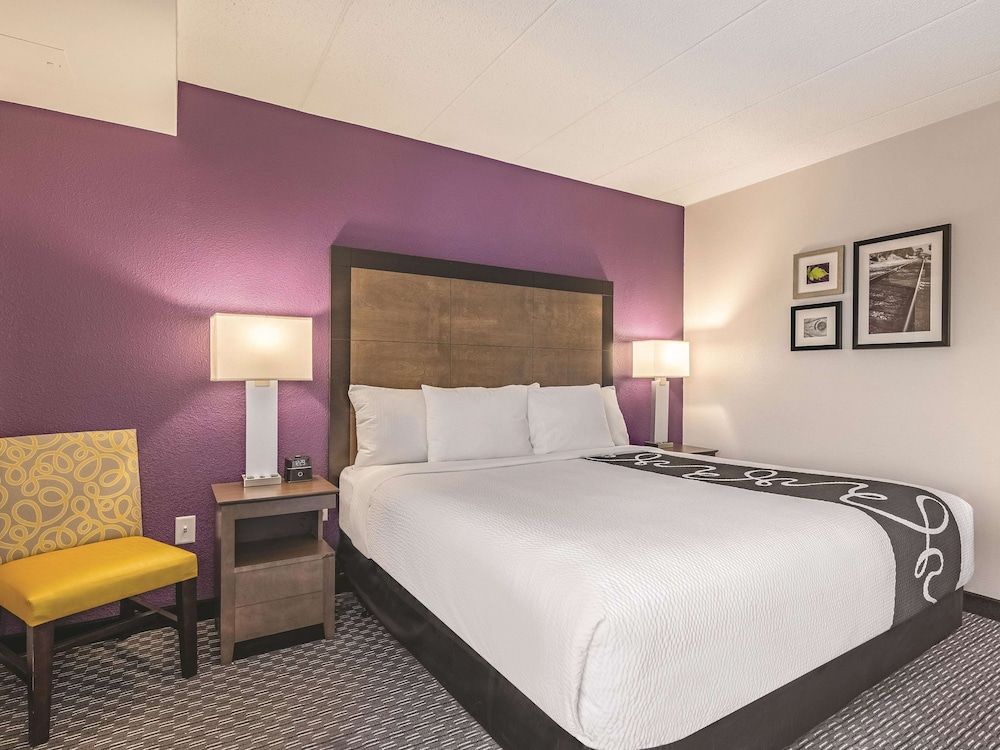 Room, 1 King Bed, Accessible, Non Smoking