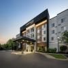 Courtyard by Marriott Edison Woodbridge