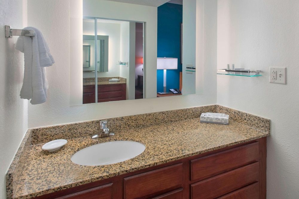Suite, 2 Bedrooms, Non Smoking