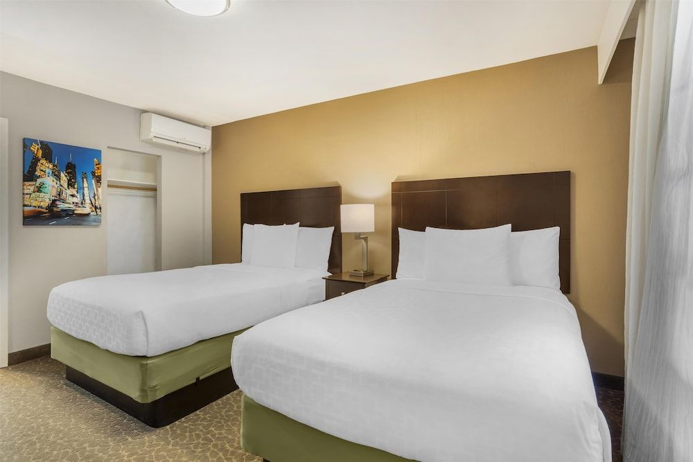 Best Western Fort Lee Standard Room, 2 Double Beds, Non Smoking, Refrigerator